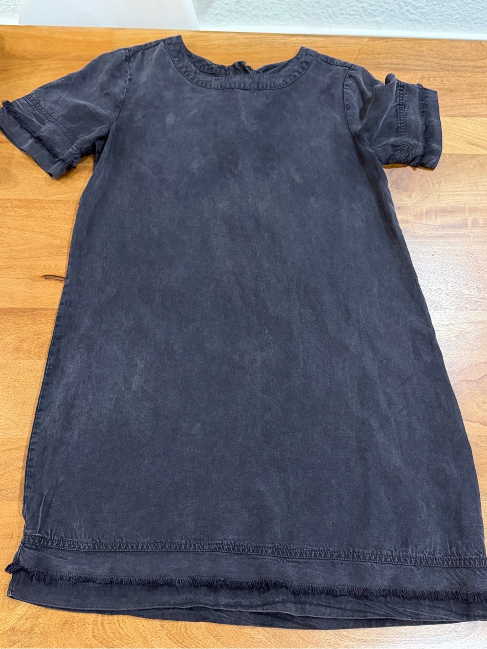 GAP 1969 Washed Black Short-Sleeve Shift Dress Size Small *EUC*